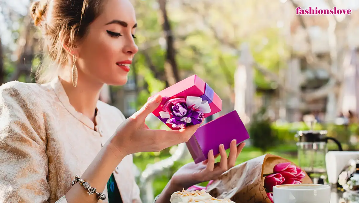 Birthday Gifts for Women 